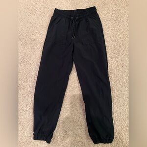 Athleta Girl Black Lightweight Drawstring Joggers, Size 7